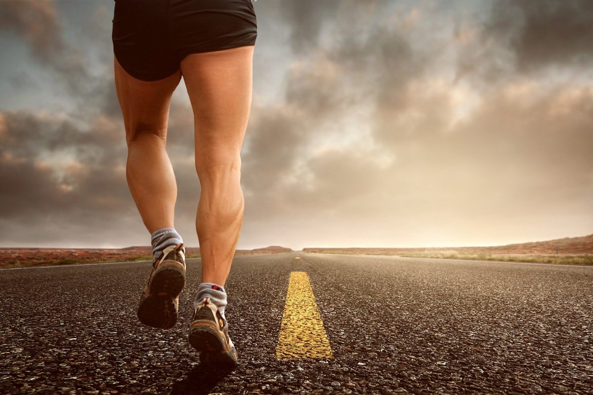 Como evitar bolhas nos pés ao correr? Entenda